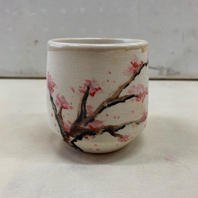轆轤小杯彩繪：花卉筆法
